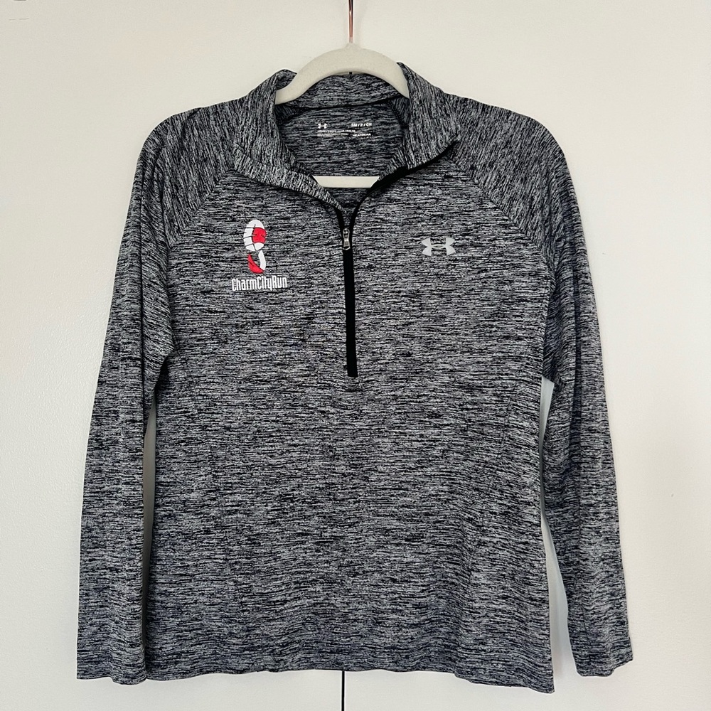 Under Armour Women’s Gray Tech Quarter Zip. Size S